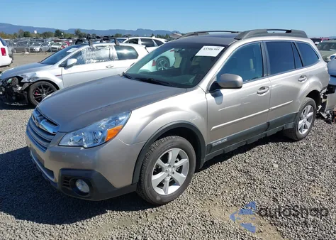 2014 Subaru Outback 2.5I Premium z USA, uszkodzony, nr VIN 4S4BRBDC9E3313712